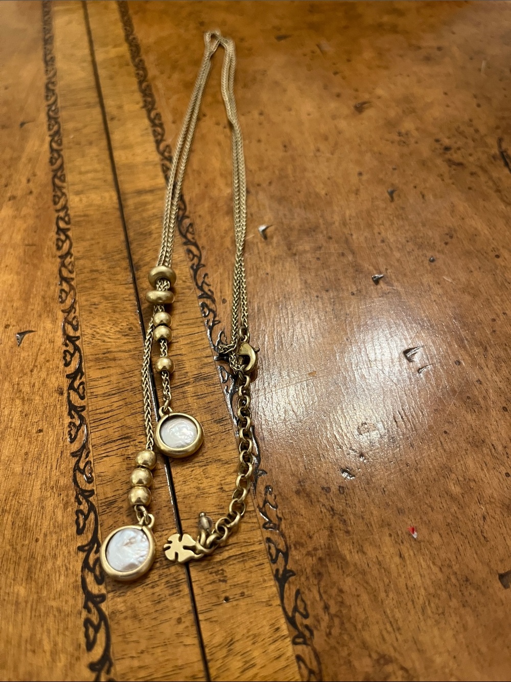 Lucky Brand Gold Tone Pearl/Mother of Pearl Cabochon Lariat Y-Necklace Boho